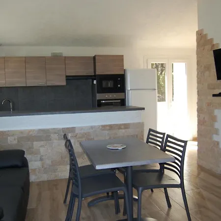 U Latonu Holiday home *